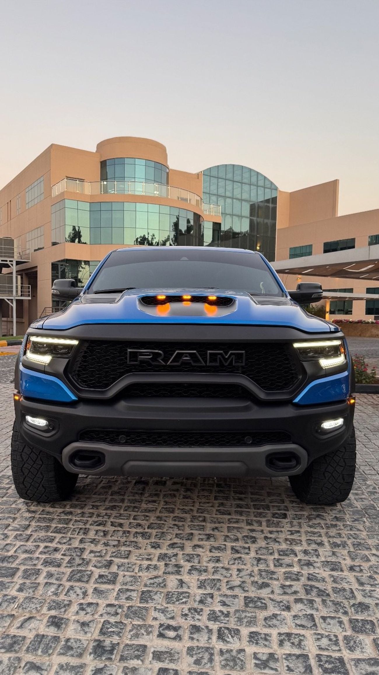 RAM 1500 TRX 6.2L