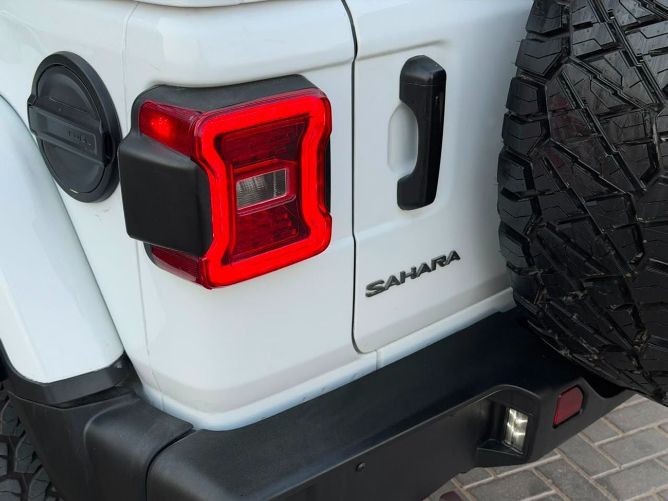 Jeep Wrangler Unlimited RUBICON 392 KIT 392 / LEATHER / FOX SUSPENSION KIT / BEAD-LOCK RIMS / REMOTE START / RADAR