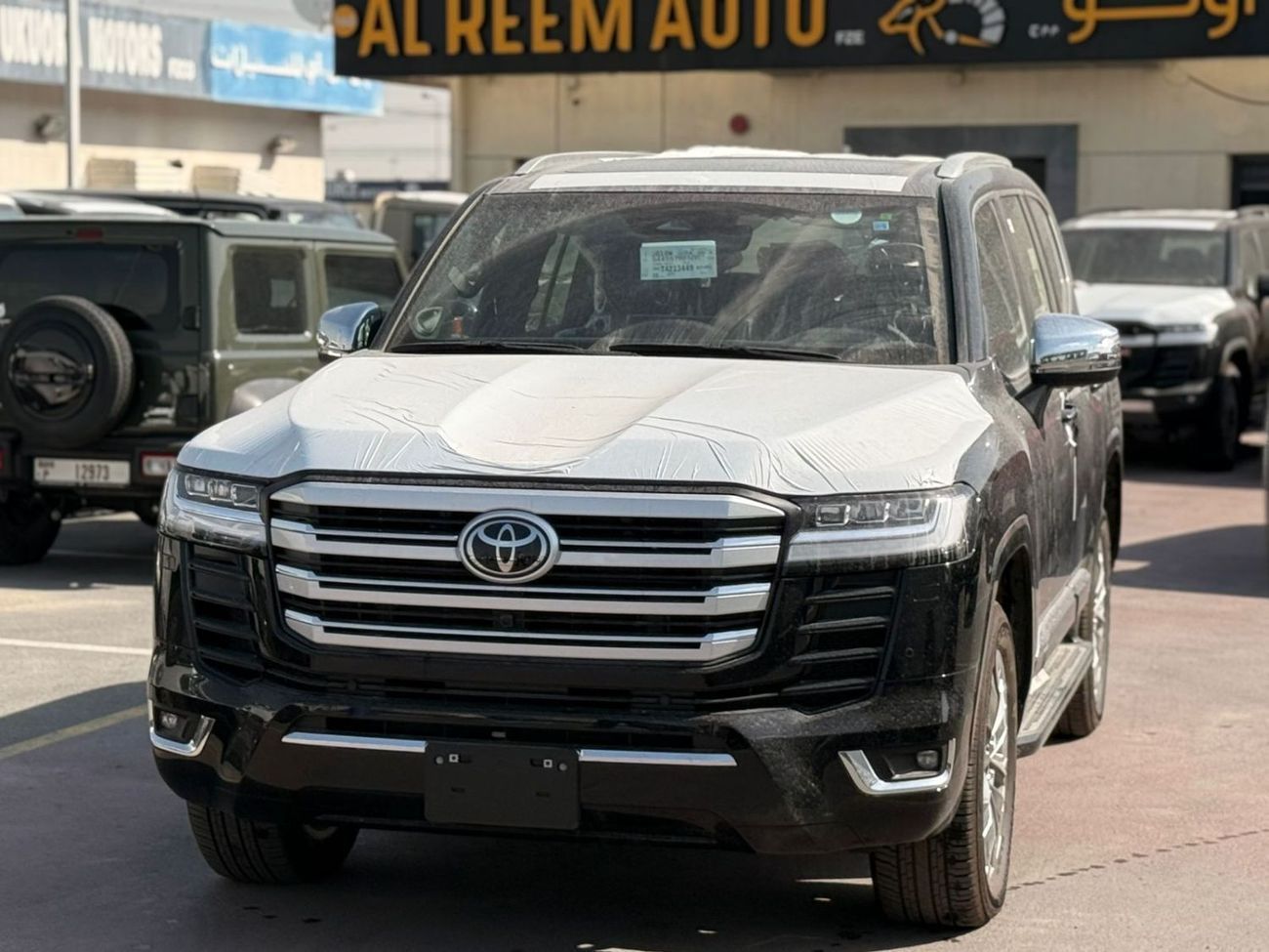 Toyota Land Cruiser VXR TOYOTA LAND CRUISER 3.5