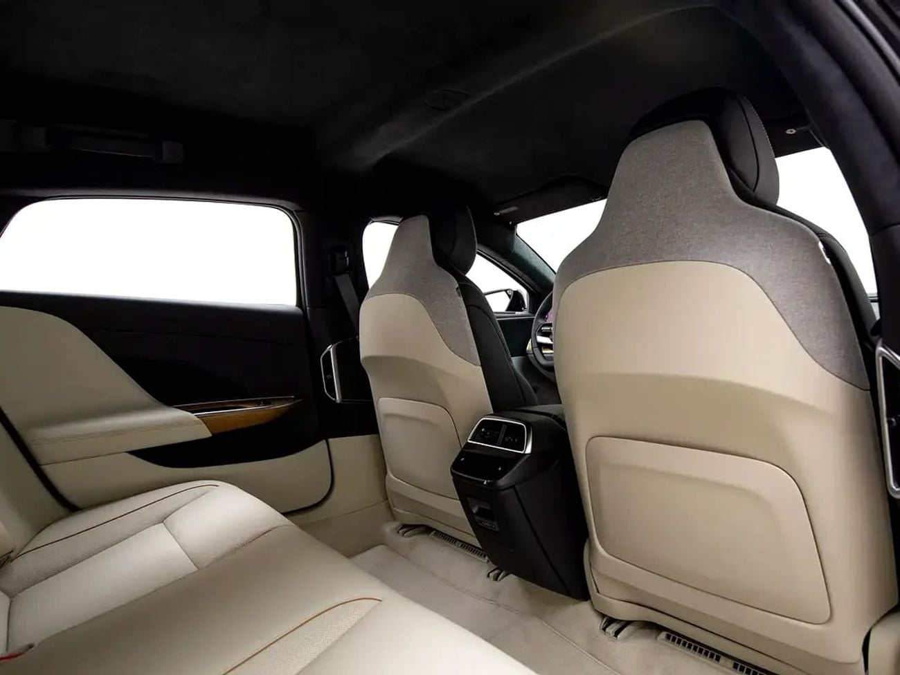 Lucid Air PURE | GCC Spec | With Warranty and Service Contract