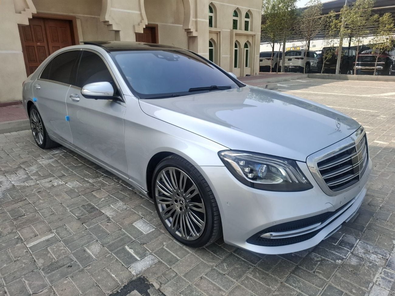 Mercedes Benz S560 L AMG