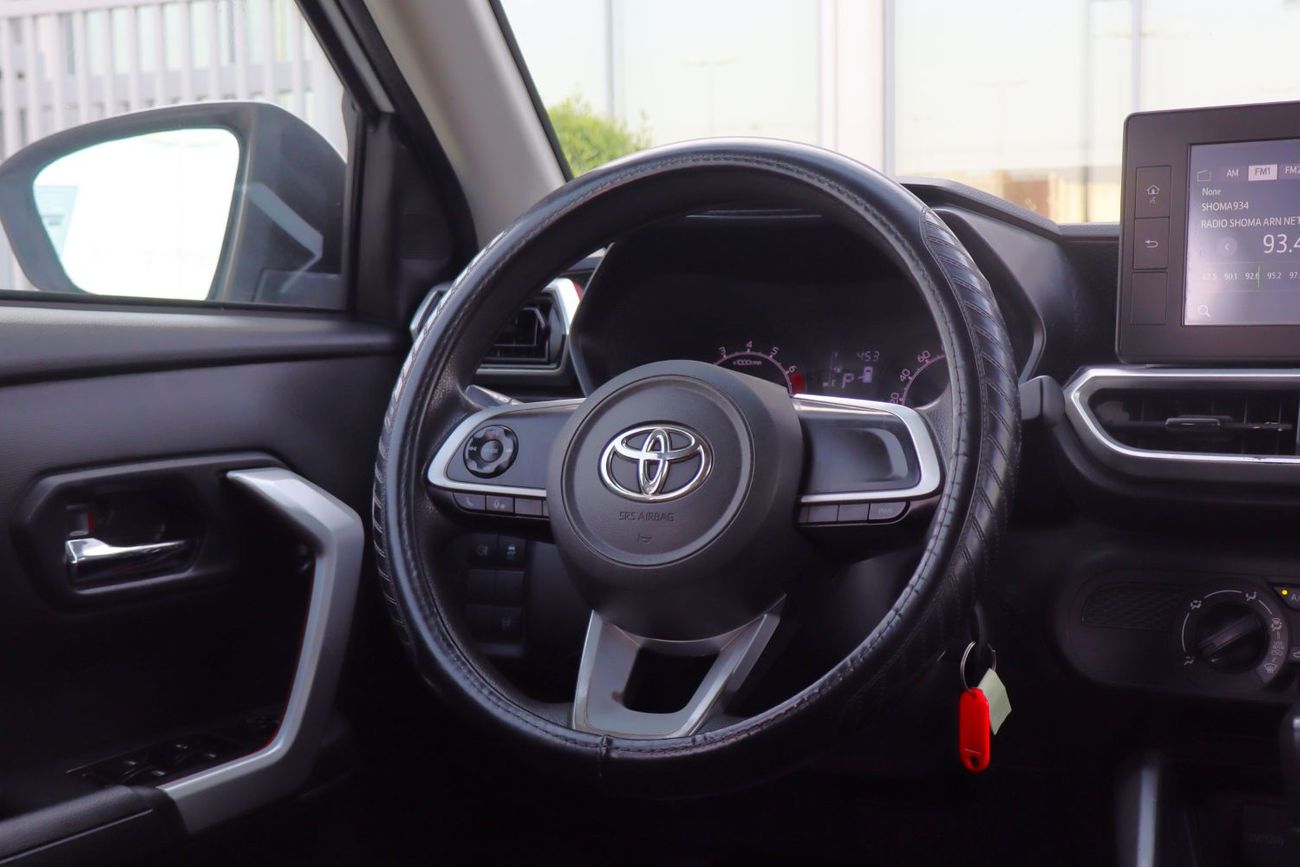 Toyota Raize E