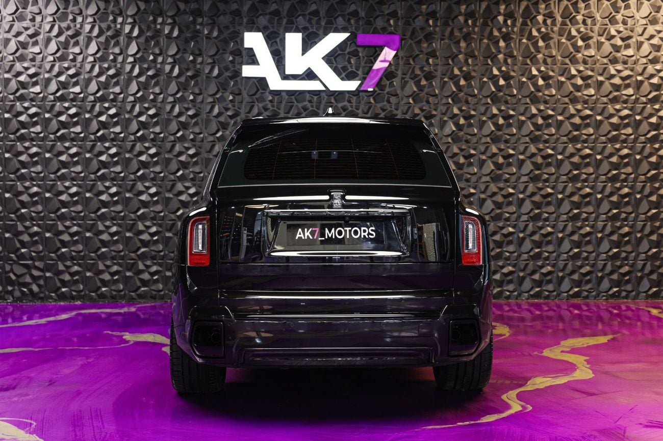 Rolls Royce Cullinan BLACK BADGE 2020 Rolls Royce Cullinan Black Badge Full loaded