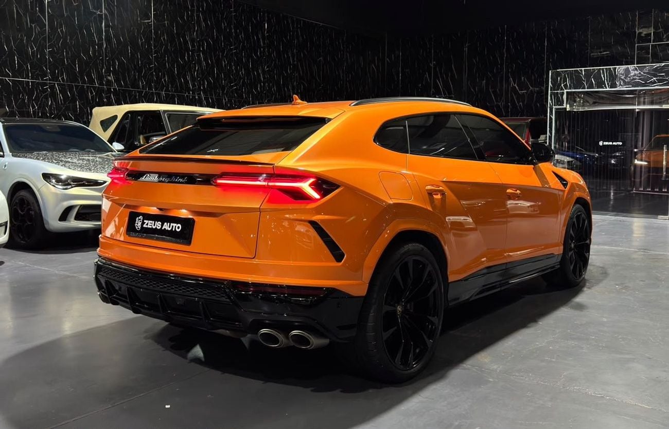 Lamborghini Urus STD