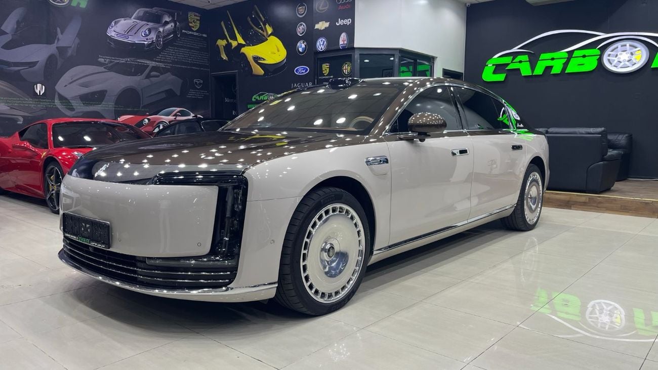 ماكسترو S800 STARSHINE الإصدار التنفيذي