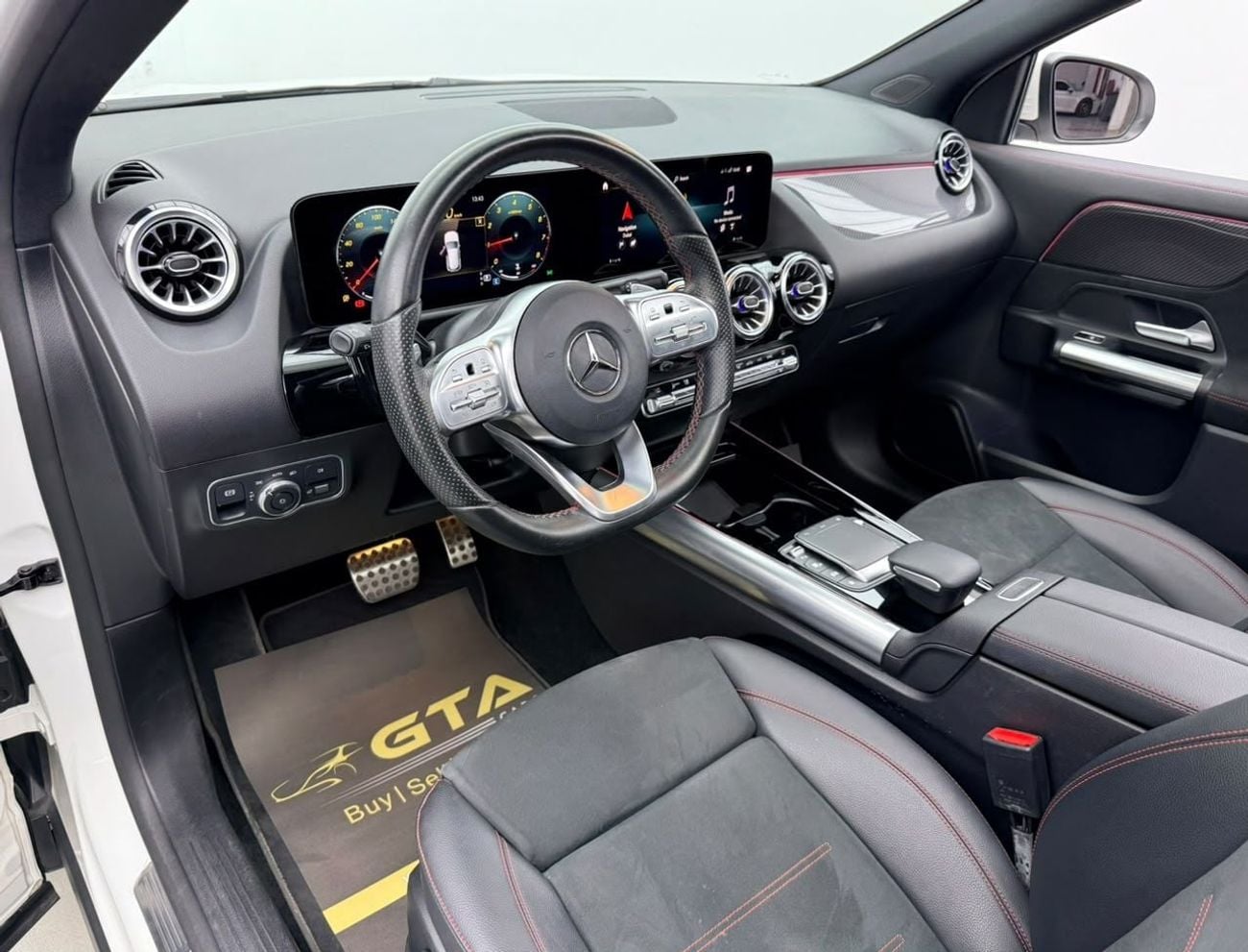 Mercedes Benz GLA 200 STANDARD 2022 Mercedes-Benz GLA 200, Agency Warranty+Service Contract+Full Service History, GCC Specs.