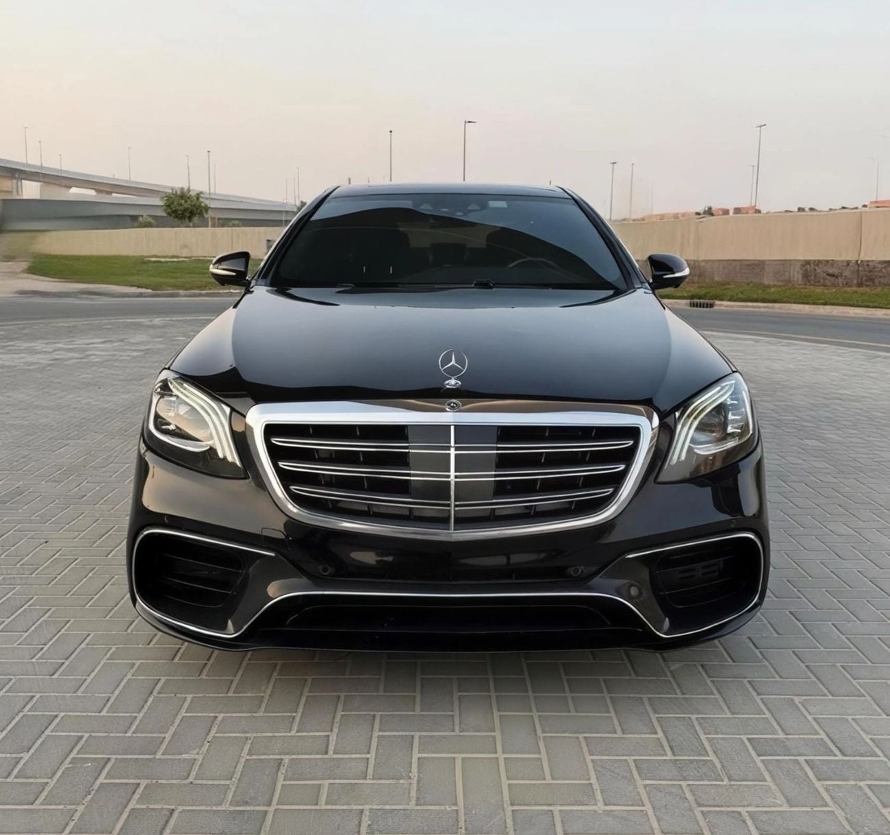 Mercedes Benz S560 L AMG