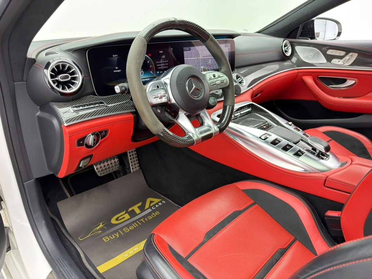Mercedes Benz AMG GT 63-S