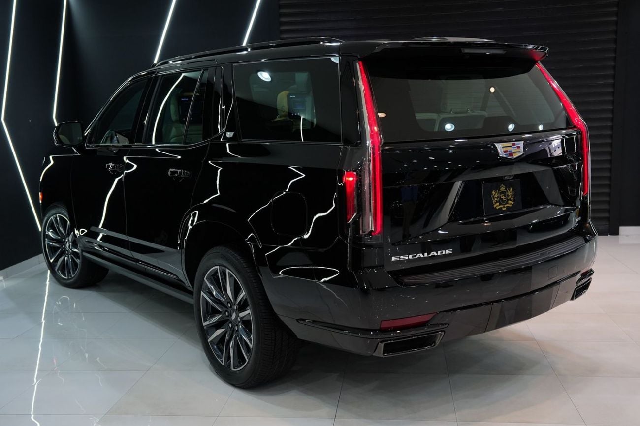 Cadillac Escalade Sport 600, Rear Entertainment, Captain Seats, Panoramic Roof, Dealer Warr + Serv!!