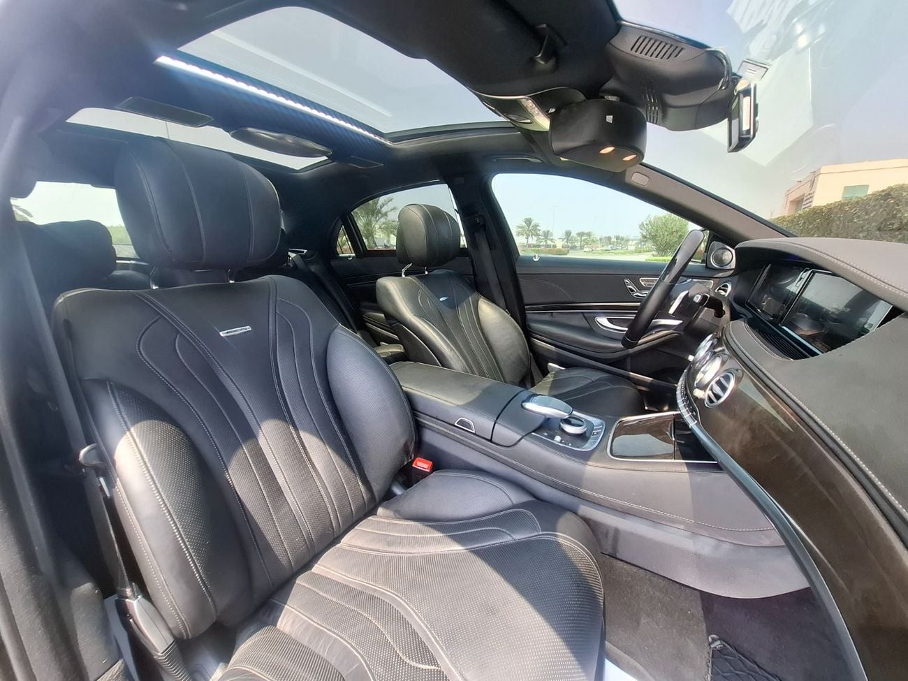 مرسيدس بنز S 63 AMG STANDARD