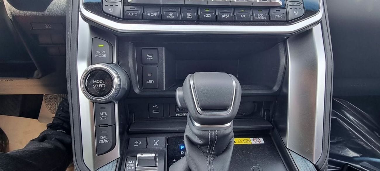 Toyota Land Cruiser VXR 3.5L PETROL TWIN TURBO JBL MY2026