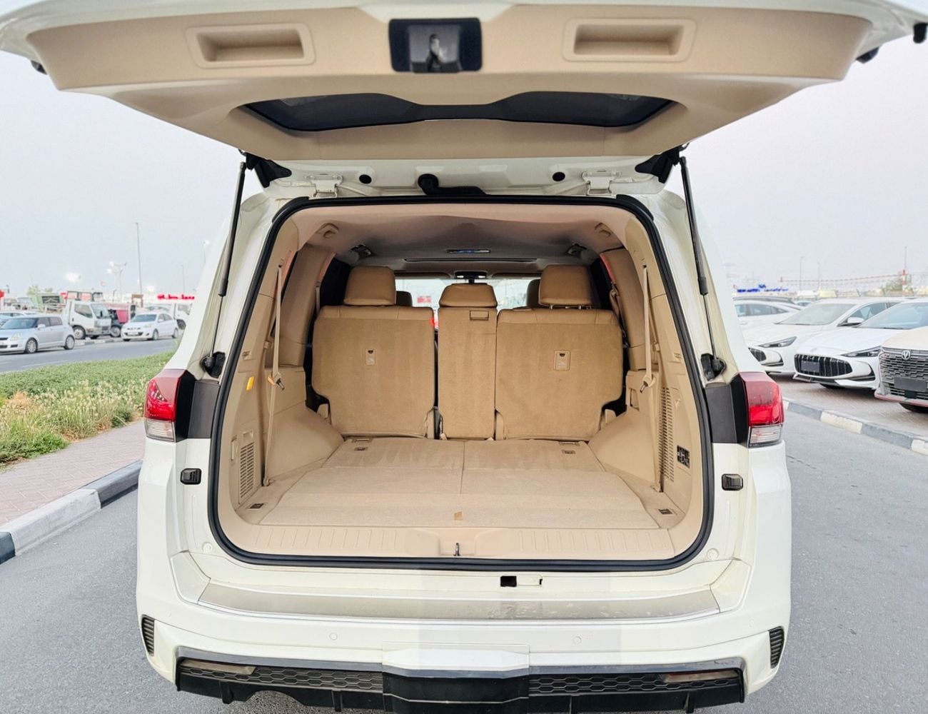 Toyota Land Cruiser GXR 2022 Diesel 3.3L Twin turbo Pull Option