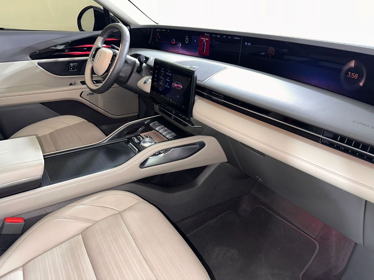Lincoln Nautilus RESERVE II NAU425H /AL TAYER MOTORS/AL QOUZ SHOWROOM