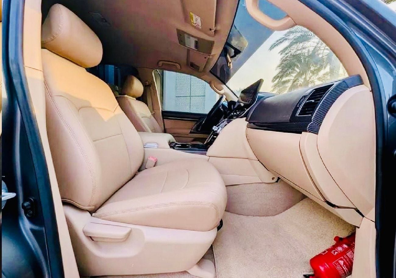 Toyota Land Cruiser GXR