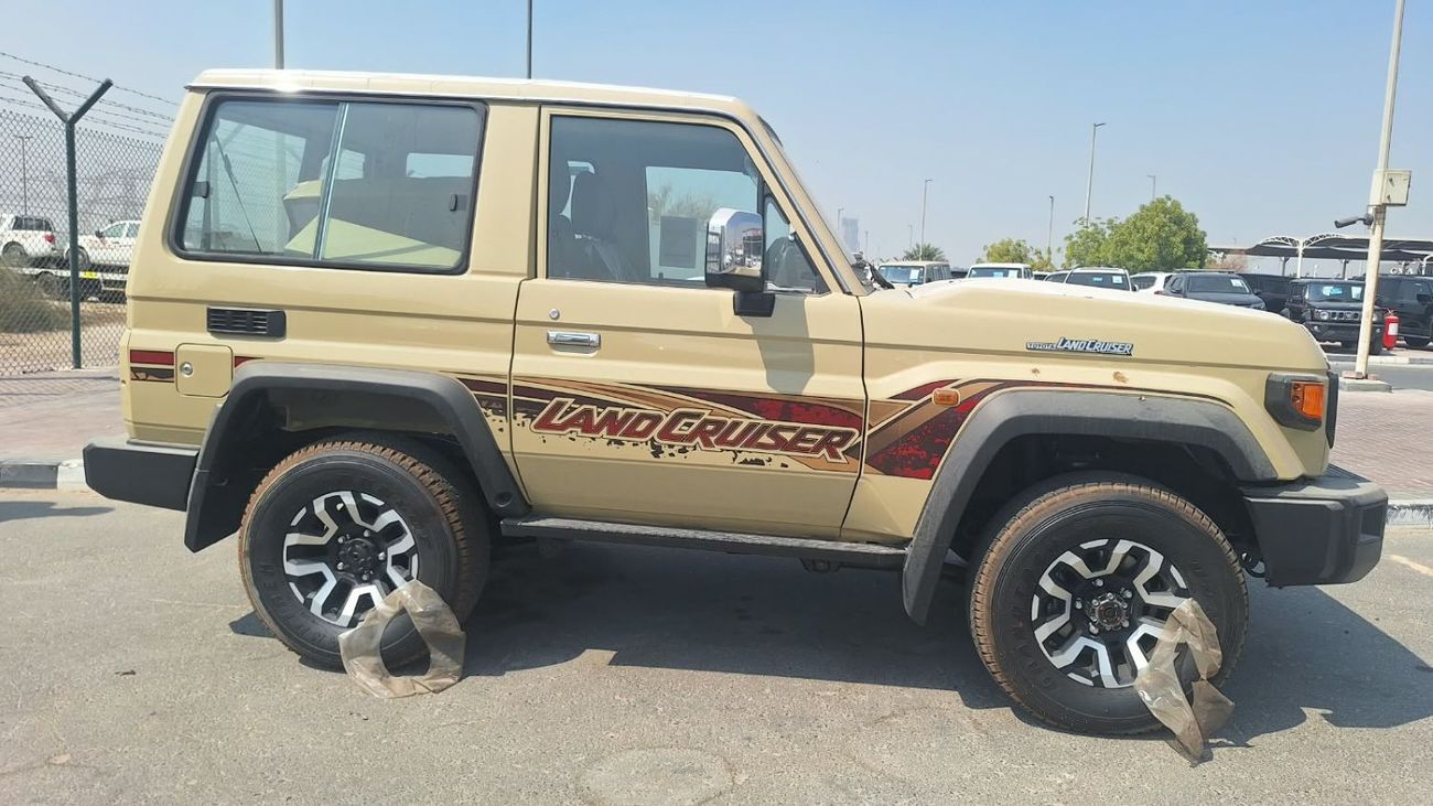 Toyota Land Cruiser 70 LC71 LX