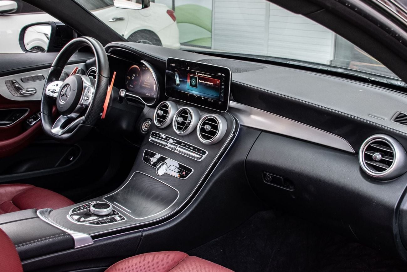 Mercedes Benz C300 STANDARD