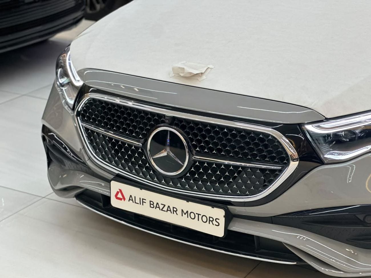 Mercedes Benz E300 AMG Brand new Full option