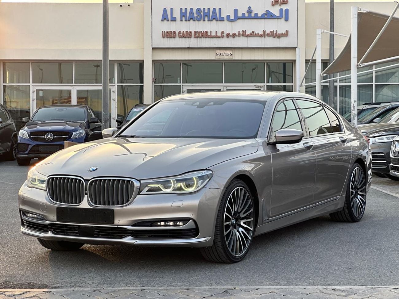 BMW 750Li PURE EXCELLENCE