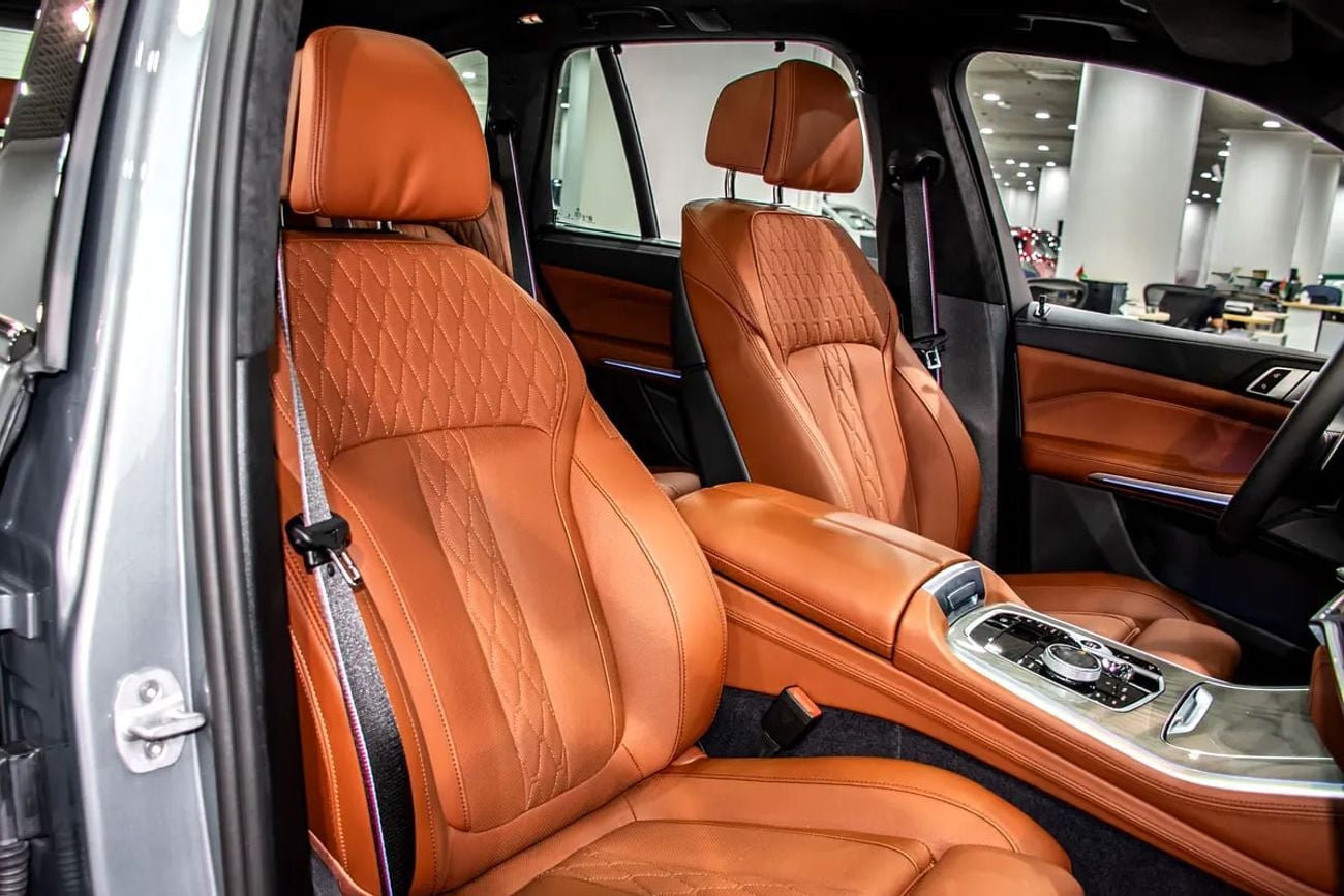 BMW X5 M60i M Performance Luxury