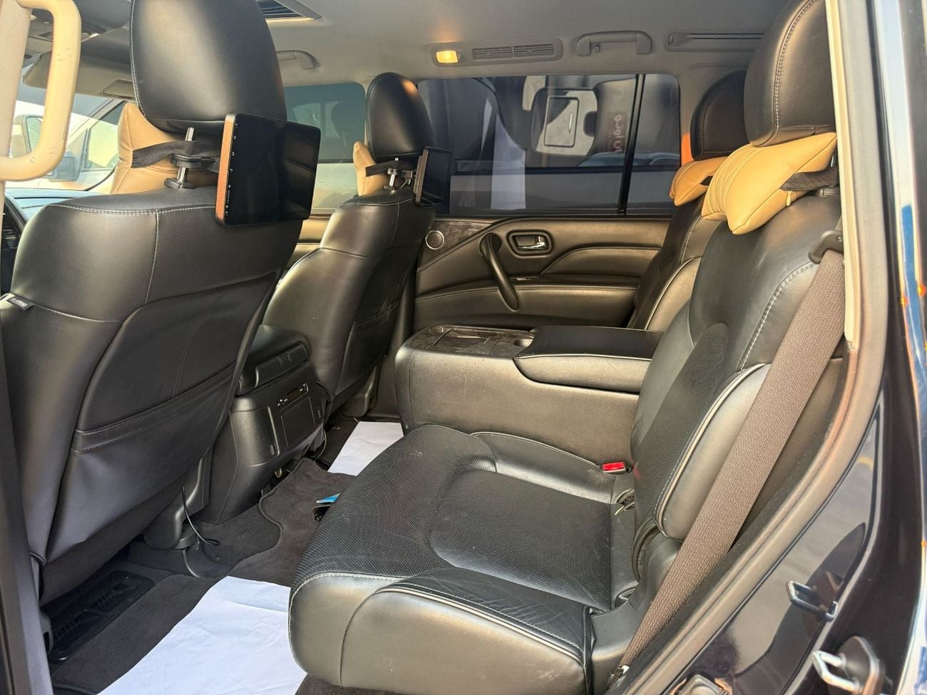 Infiniti QX80 LUXE SENSORY PROACTIVE