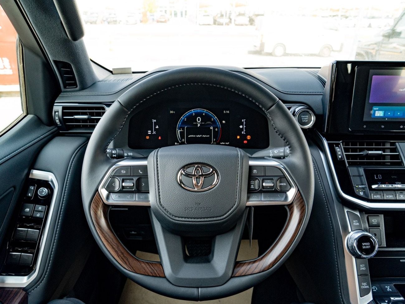 Toyota Land Cruiser GXR | 4.0L | V6 | 2026