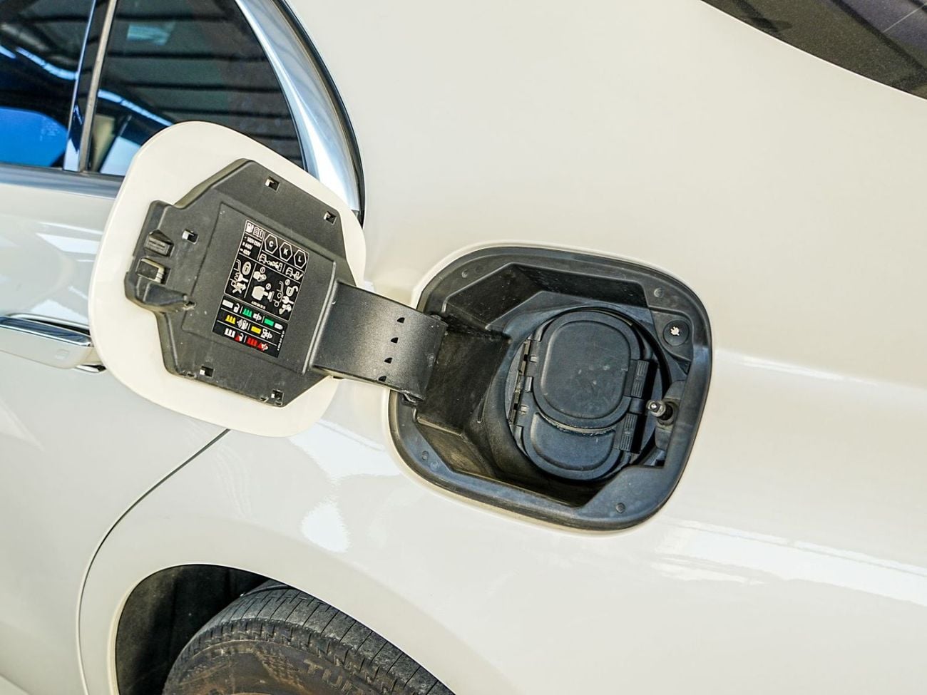 مرسيدس بنز S 580 e