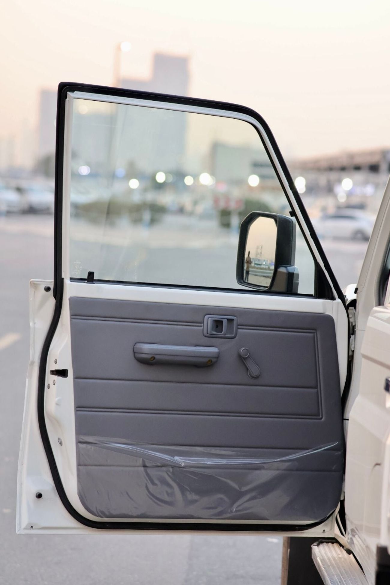 Toyota Land Cruiser Pick Up