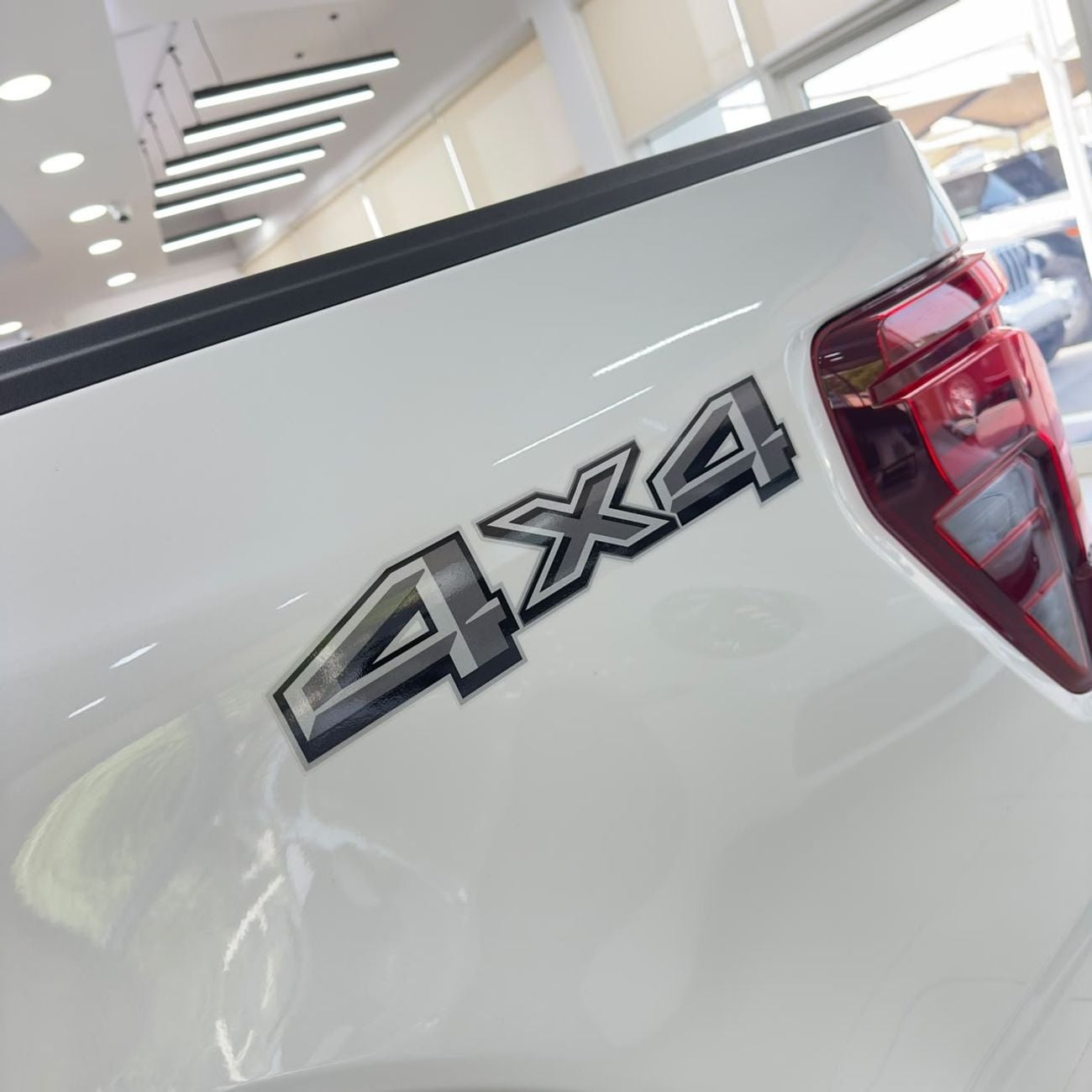 Ford F-150 PLATINUM CREW CAB