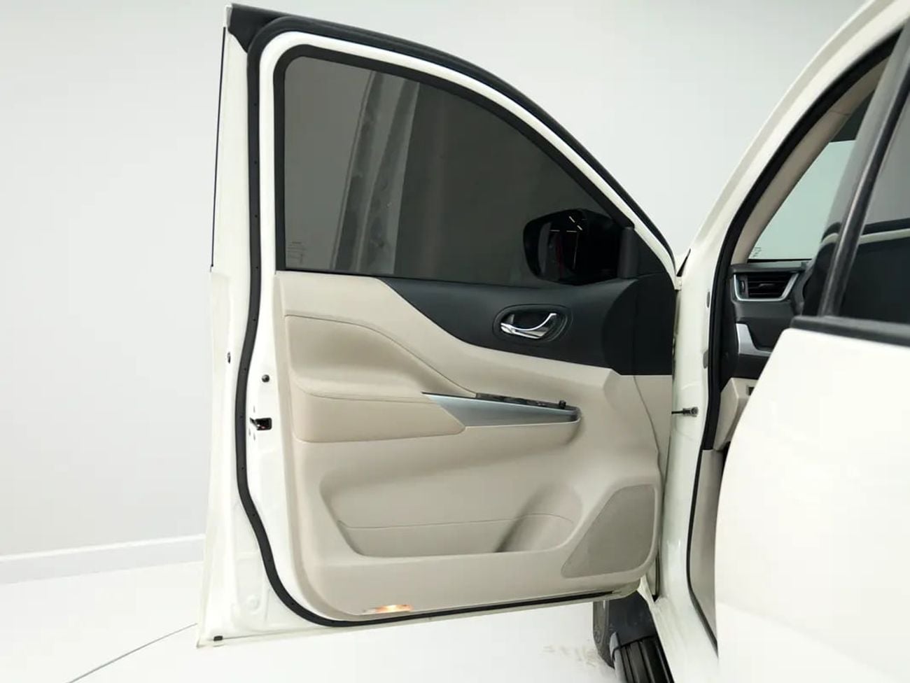 Nissan X Terra SE GCC specs