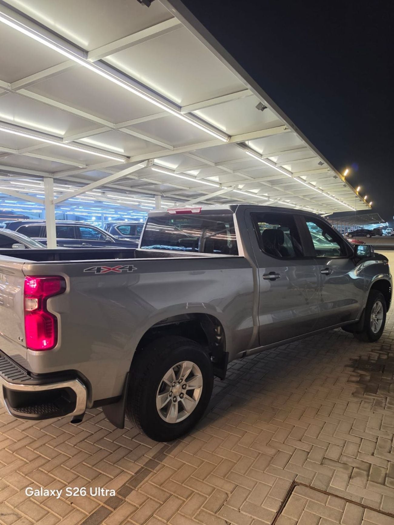 Chevrolet Silverado 1500 CREW CAB 2LT TRAILBOSS The car is in excellent condition, 4x4, imported from Canada, no accidents or paintwork.