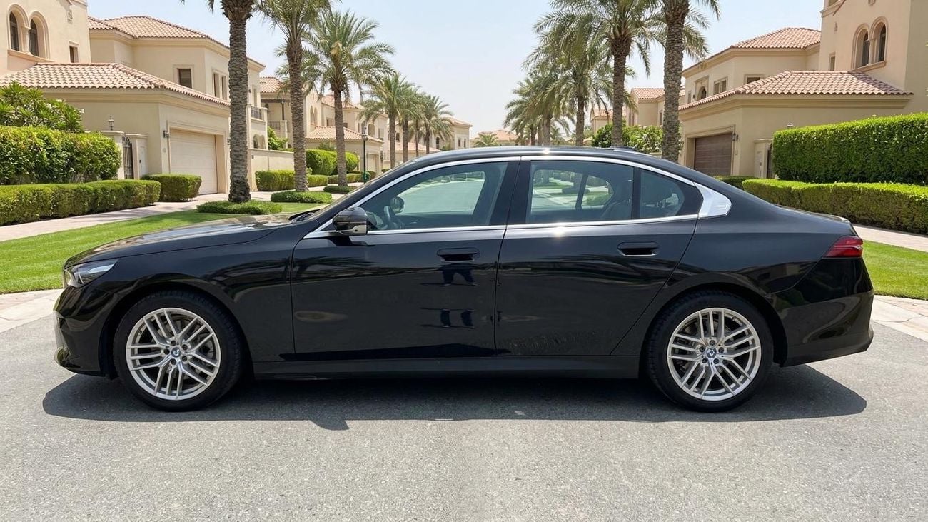BMW 520i EXCELLENCE 2024 | AED 2386/Month | 20% DP | 30 Day Return | Warranty