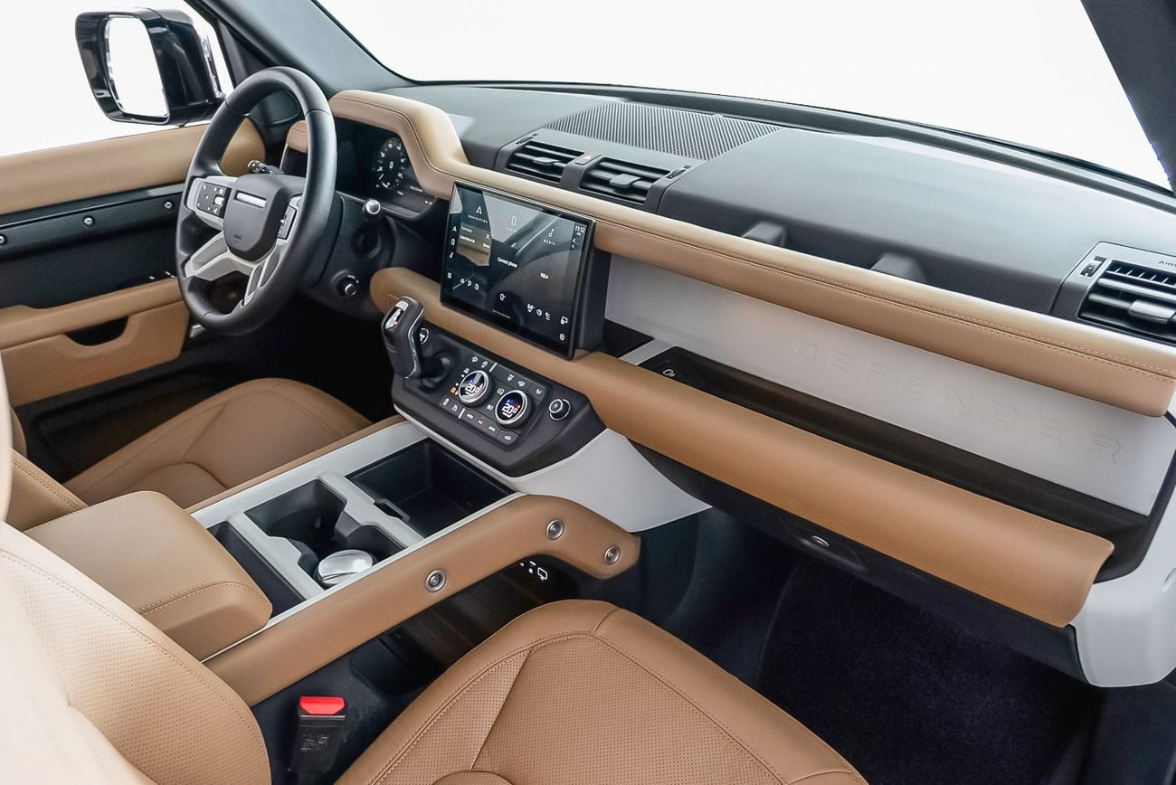 Land Rover Defender 110 X-DYNAMIC SE P300