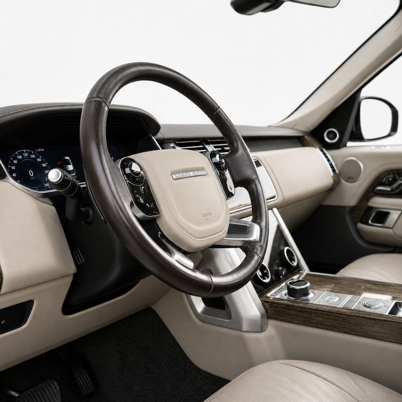 Land Rover Range Rover HSE P400 AED 3,602 P.M • 0% Downpayment • Rover Range Rover HSE • 1 Year Warranty
