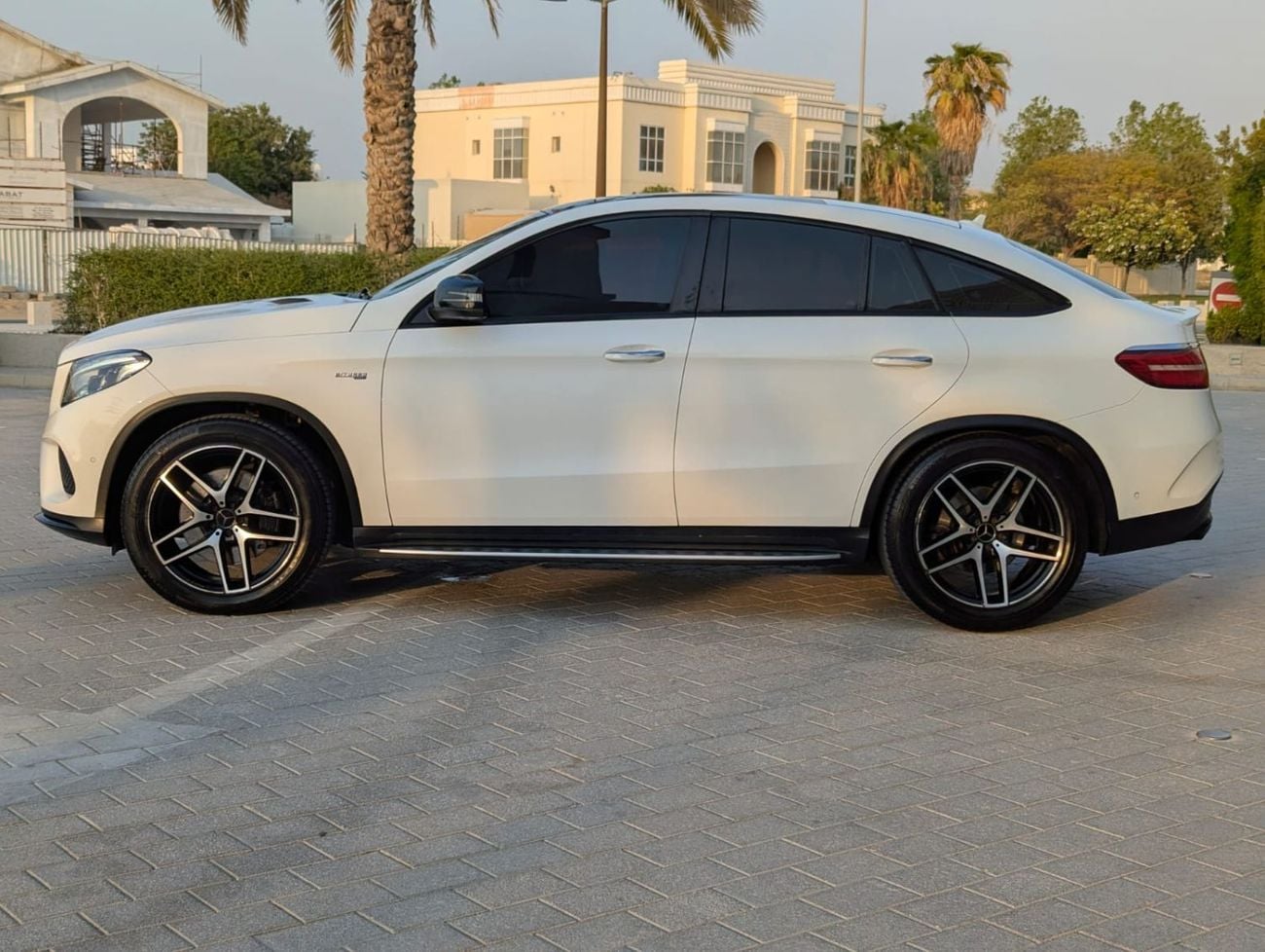 مرسيدس بنز GLE 63 AMG