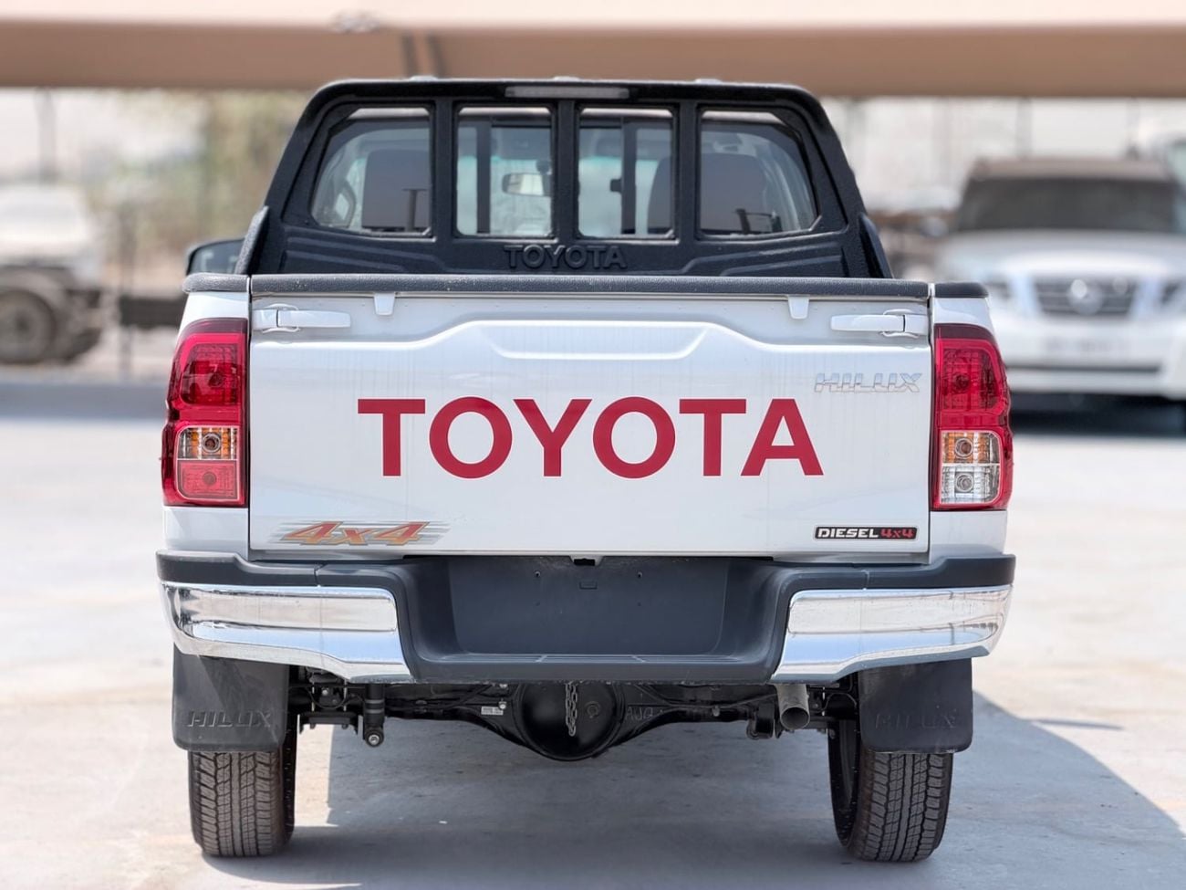 Toyota Hilux DLX Toyota Hilux Double Cab Diesel 2.4 Basic 4x4