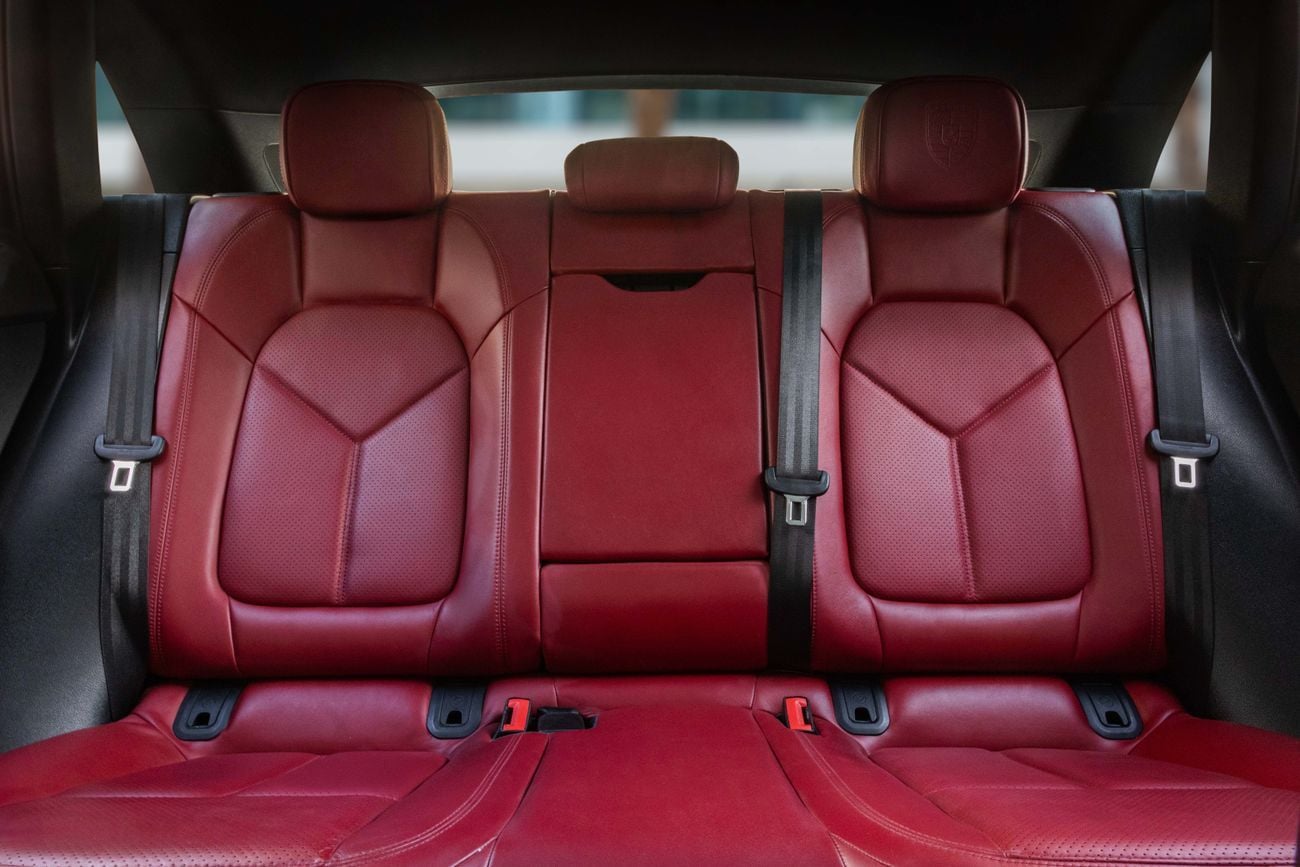 Porsche Macan Standard Macan | 3,232 P.M | 0% Downpayment | Porsche Macan | Service History!