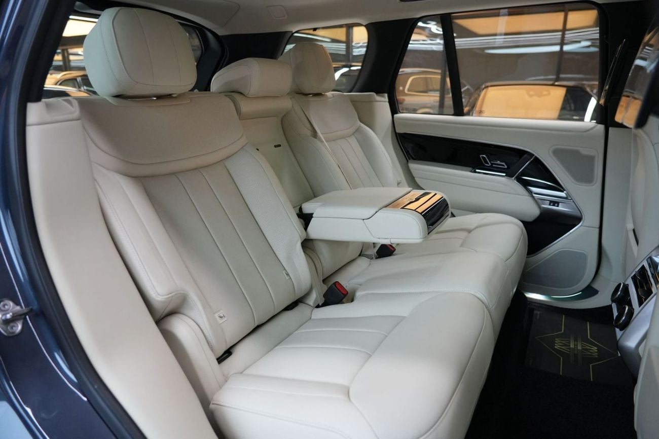 لاند روفر رينج روفر AUTOBIOGRAPHY P530 Land Rover Range Rover HSE 2026 - GCC Specs - Pristine Condition