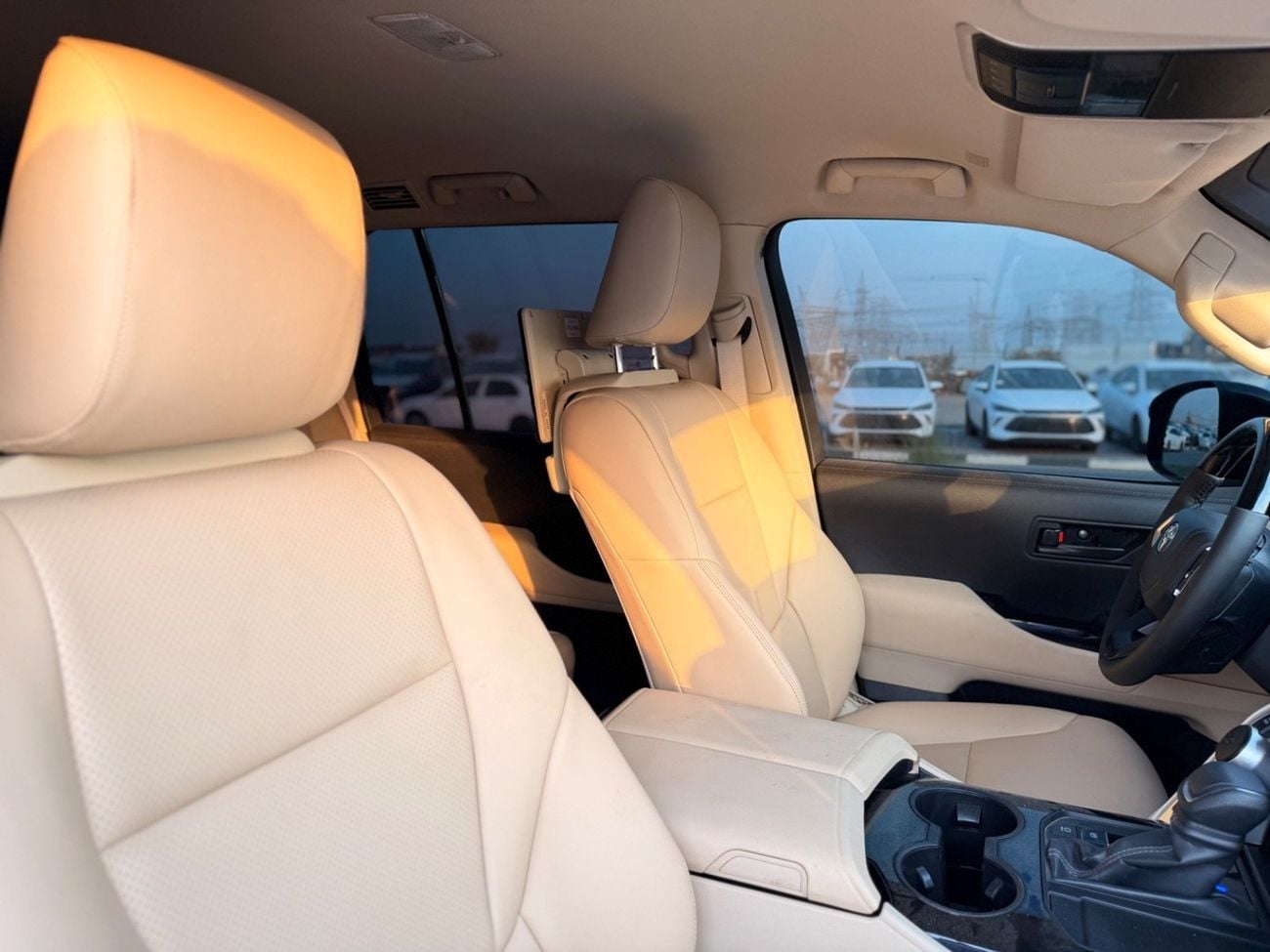 Toyota Land Cruiser VXR GXR
