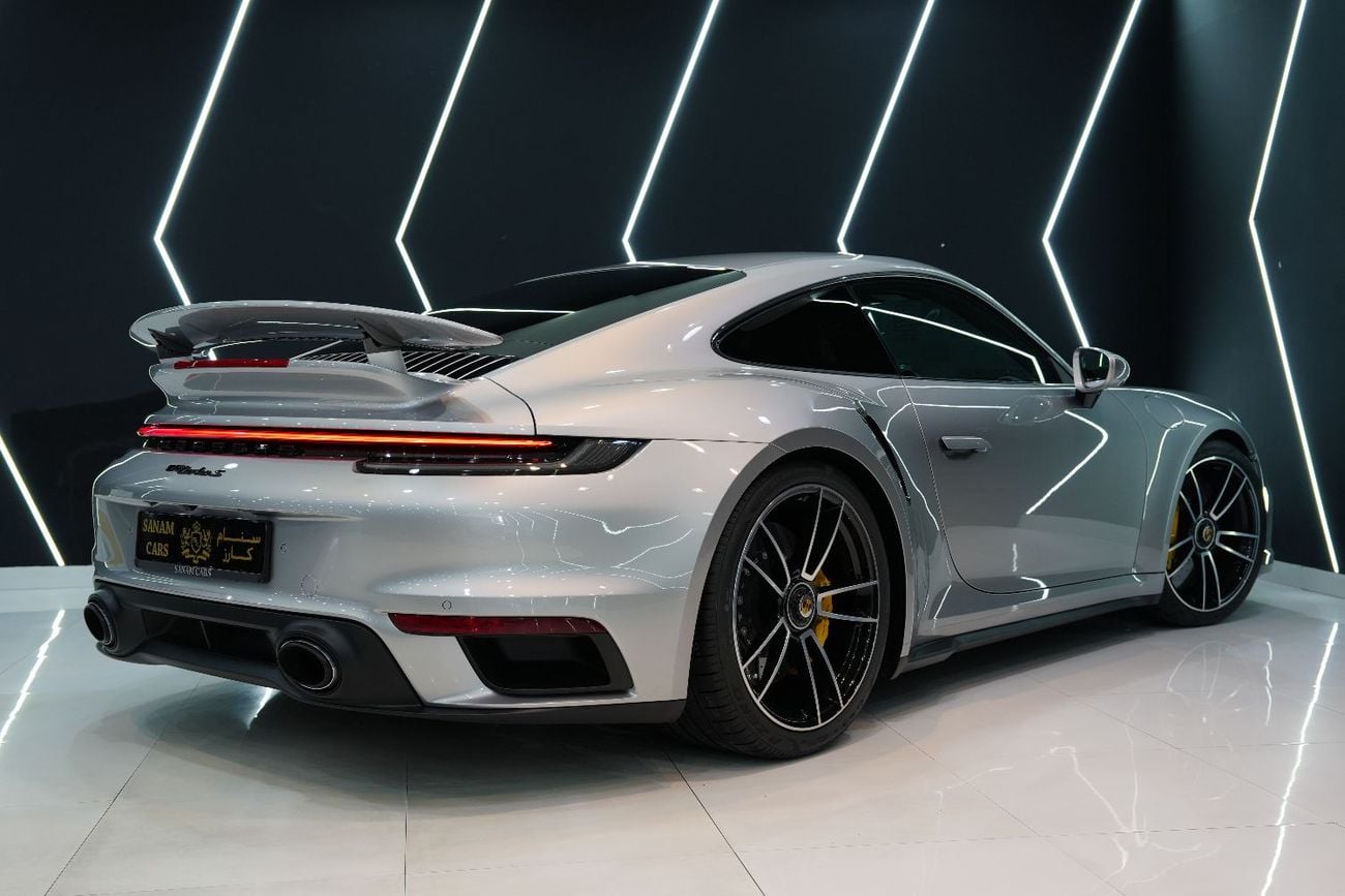 Porsche 911 TURBO S Coupe, Ceramic Brakes, Lifting System, Carbon Fiber Interior!!