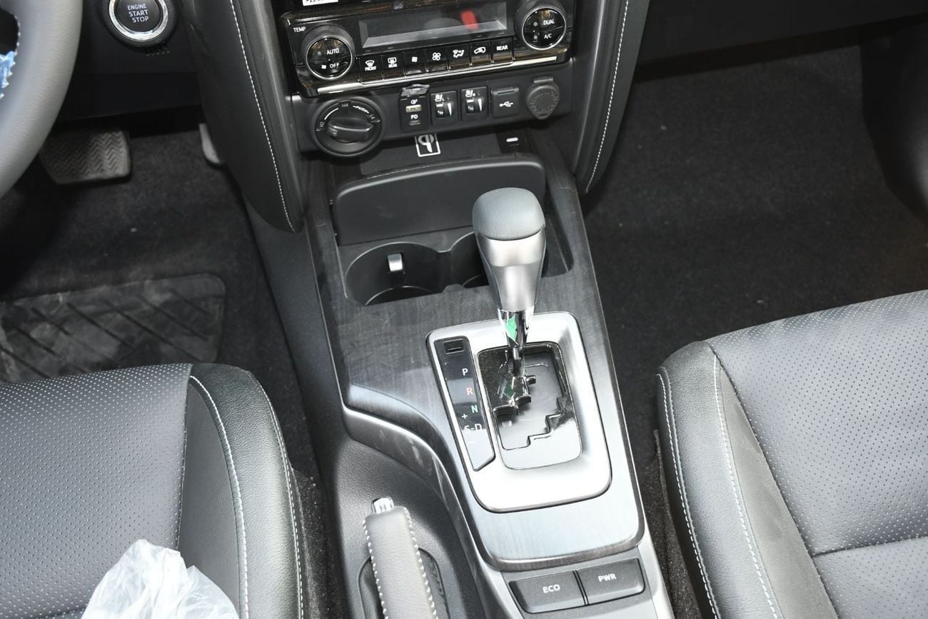 Toyota Fortuner SR5 4.0L V6 inside Black Full option