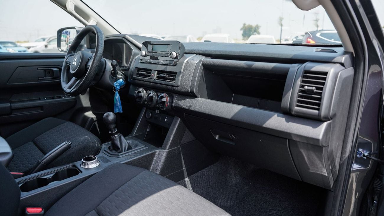 ميتسوبيشي L200 GLX جديدة كلياً – محرك ديزل توربو سعة 2.5 لتر، دفع رباعي، ناقل حركة يدوي – C86 – موديل 2026 (خليجي)