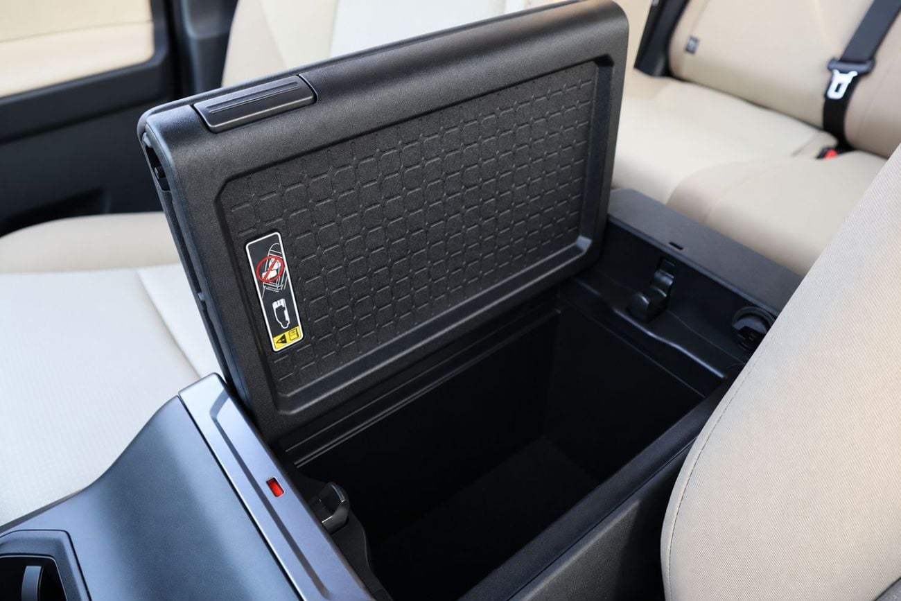 Toyota RAV4 GXR HEV Toyota RAV4 2.5L Hybrid 2026 — Basic Option