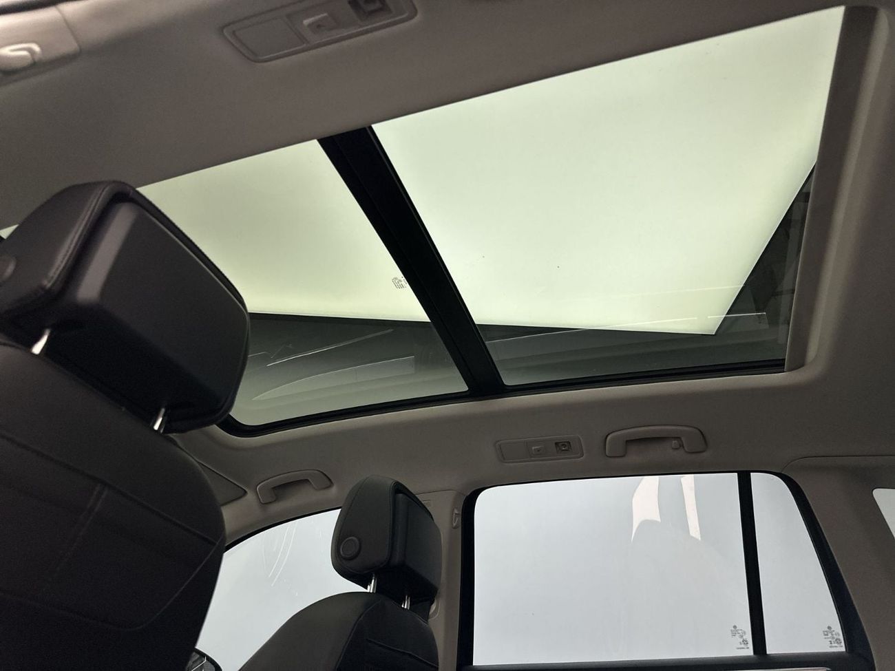 Volkswagen Tiguan LIFE PLUS 1.4L TSI Turbo | Digital Cockpit | Apple CarPlay & Android Auto | Cruise Control | 7-Speed DSG | GCC