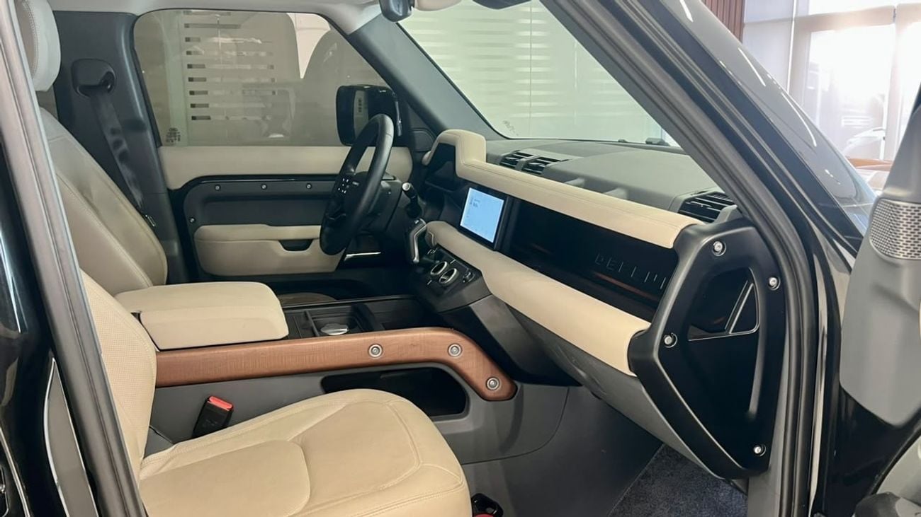 Land Rover Defender 110 X-DYNAMIC HSE P400