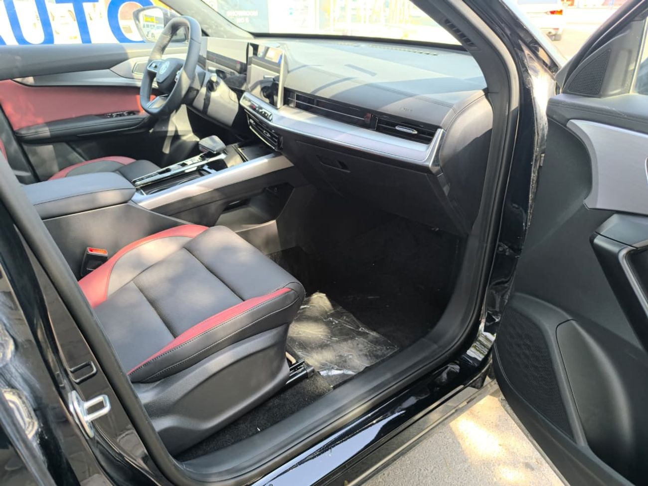 MG One LUX MG ONE Luxury 1.5T GCC Specs 2025 Brand New