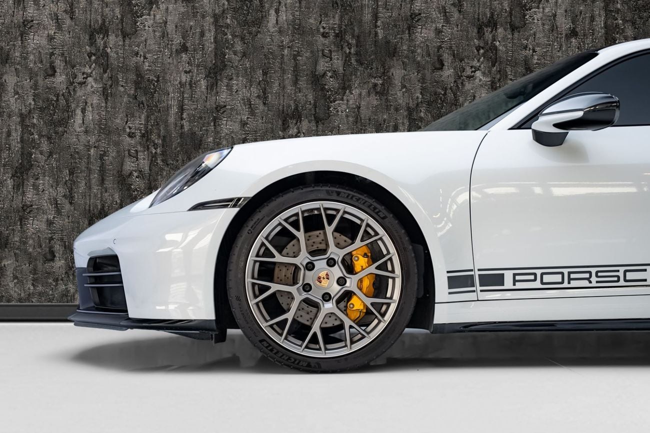 بورش 911 كاريرا