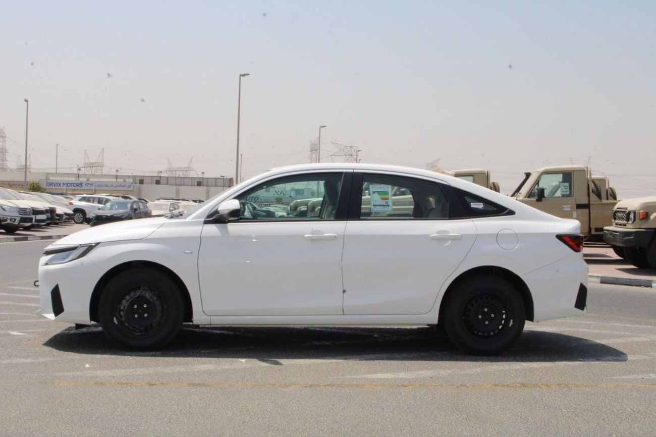 Toyota Yaris E