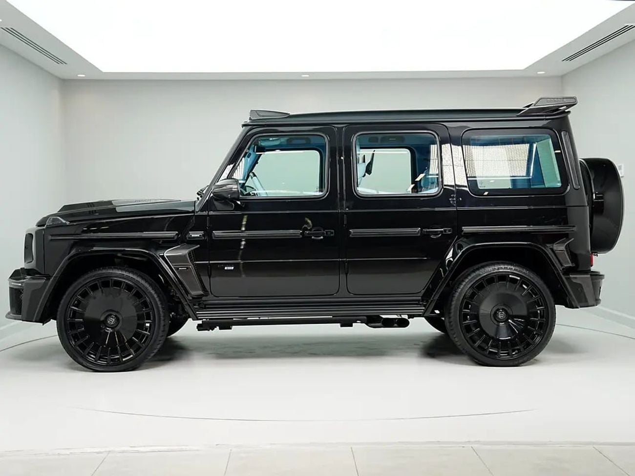 Mercedes Benz G63 AMG STANDARD WARRANTY | BABY BLUE LEATHER INTERIOR | FULL OPTION | CARBON PACKAGE
