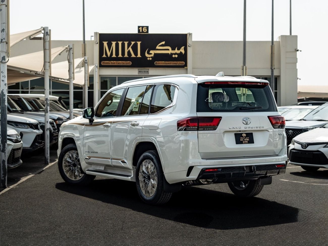 Toyota Land Cruiser VX 4.0 | Exclusive | 2026