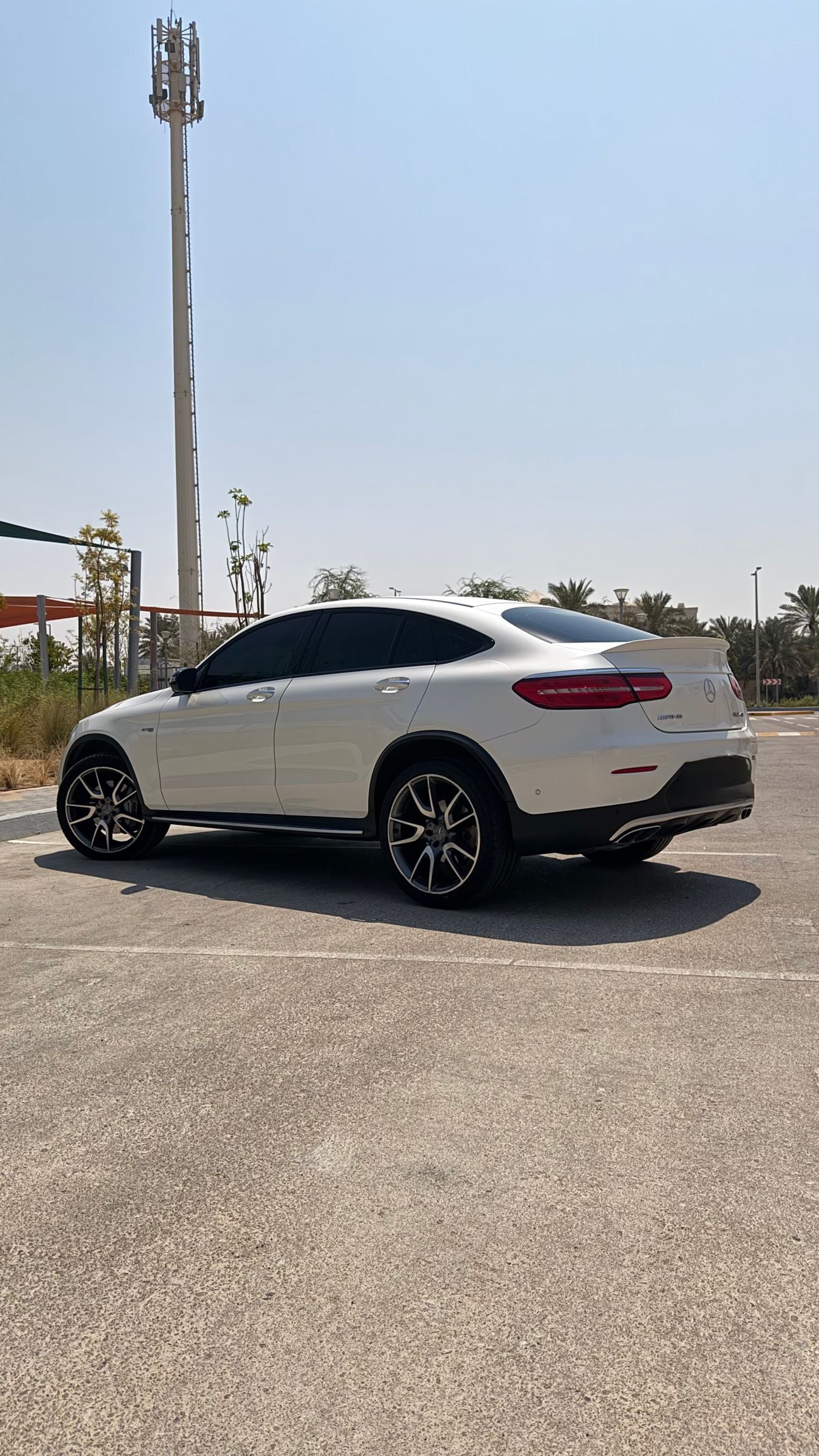 مرسيدس بنز GLC 43 AMG STANDARD